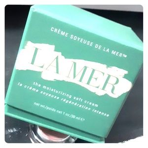 La Mer moisturizing soft cream